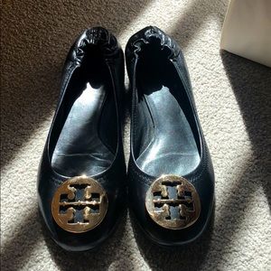 Tory Burch “Classic Reva” ballet flats